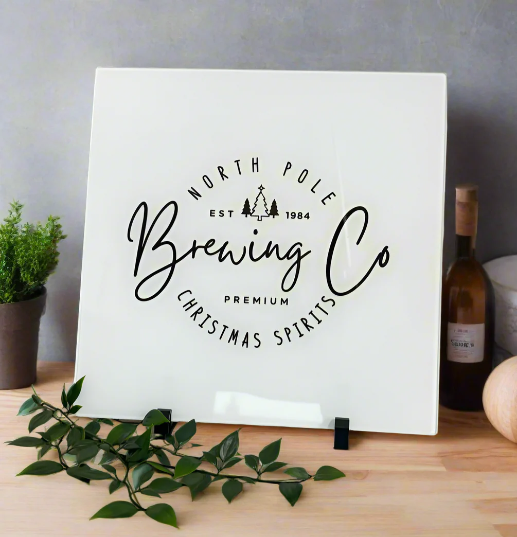 North Pole Brewing Co 30cm Chopping Board - Image 2