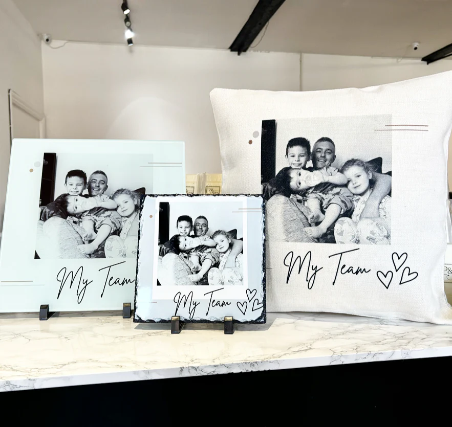 Bundle: Cushion, Chopping Board and 19cm Photo Slate - Image 2