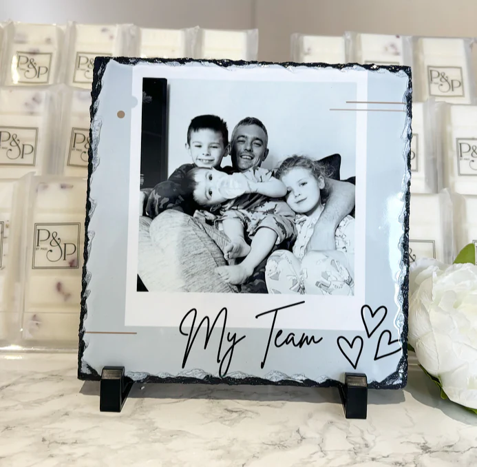 Bundle: Cushion, Chopping Board and 19cm Photo Slate - Image 5