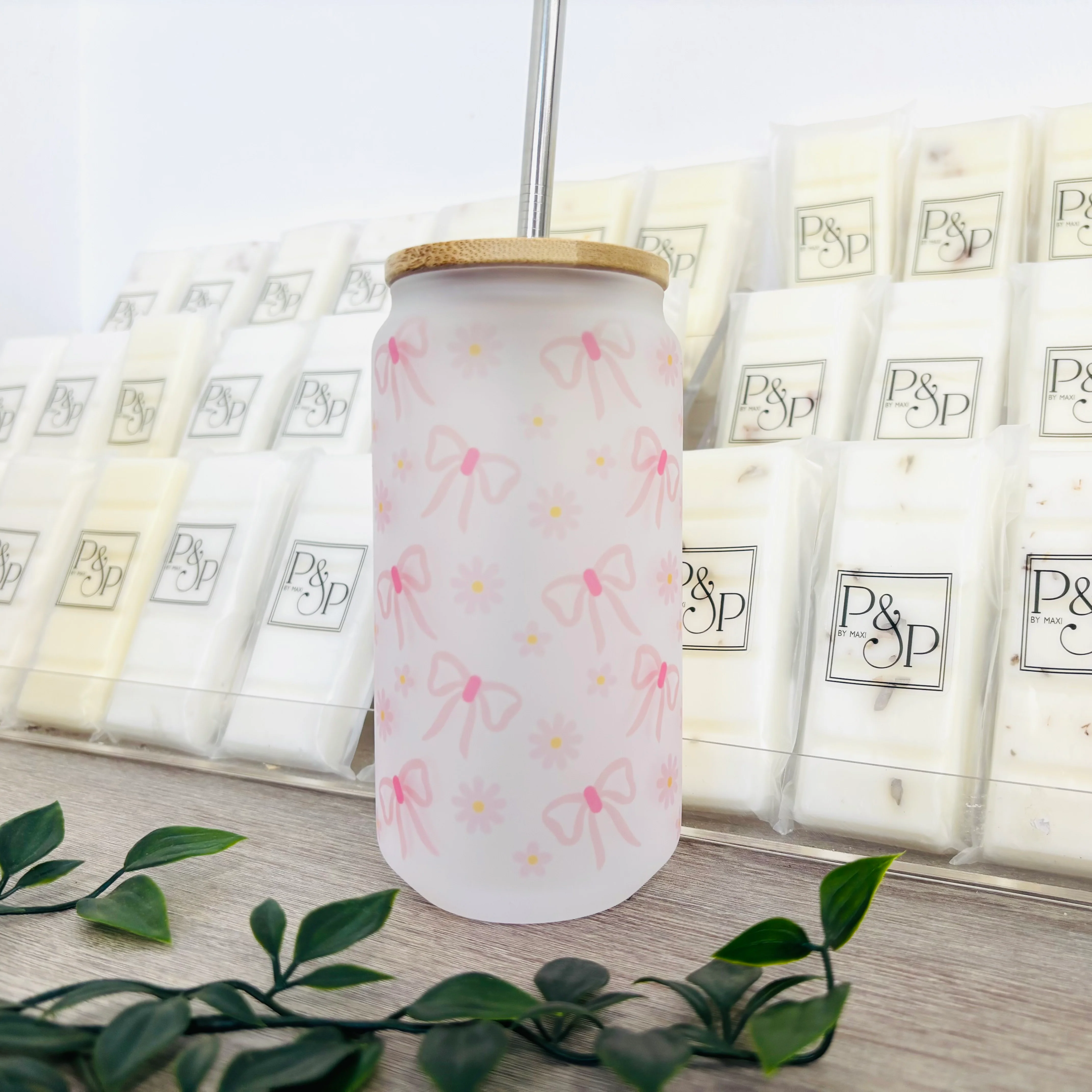 Dainty Bow Frosted Glass Can 18oz Tumbler - Image 2