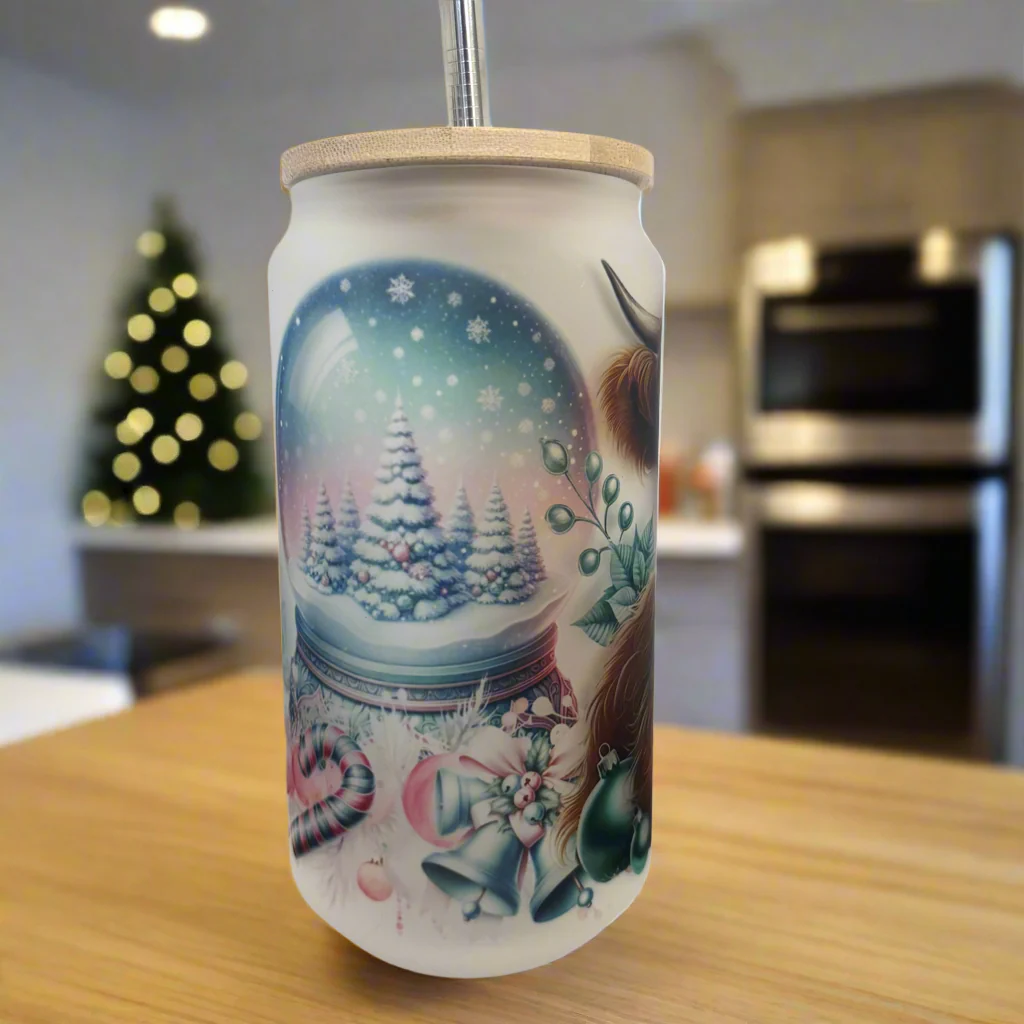 Highland Cow and Snowman Glass Can 18oz Tumbler - Image 2