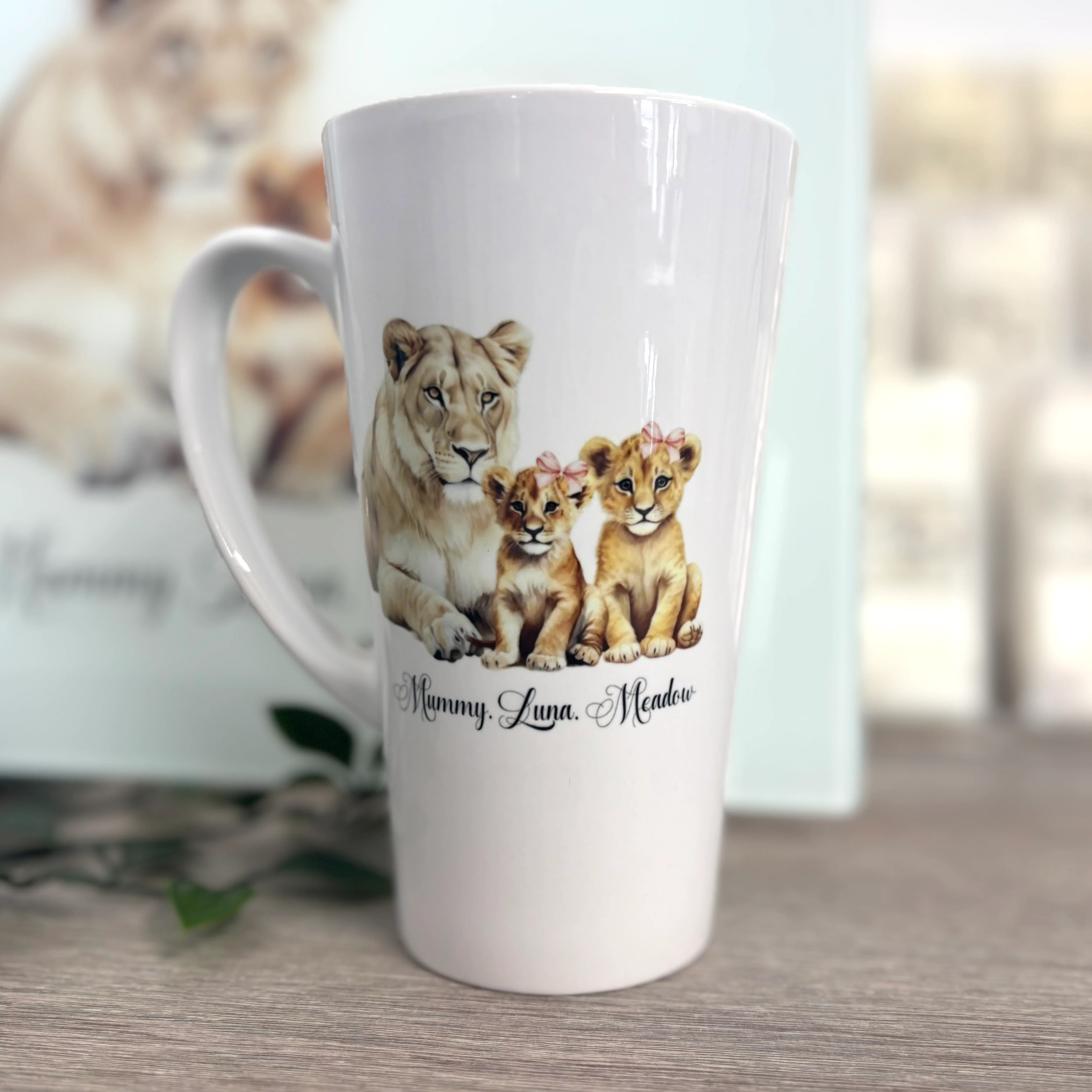 Lioness and her Cubs 17oz Latte Mug - Image 2