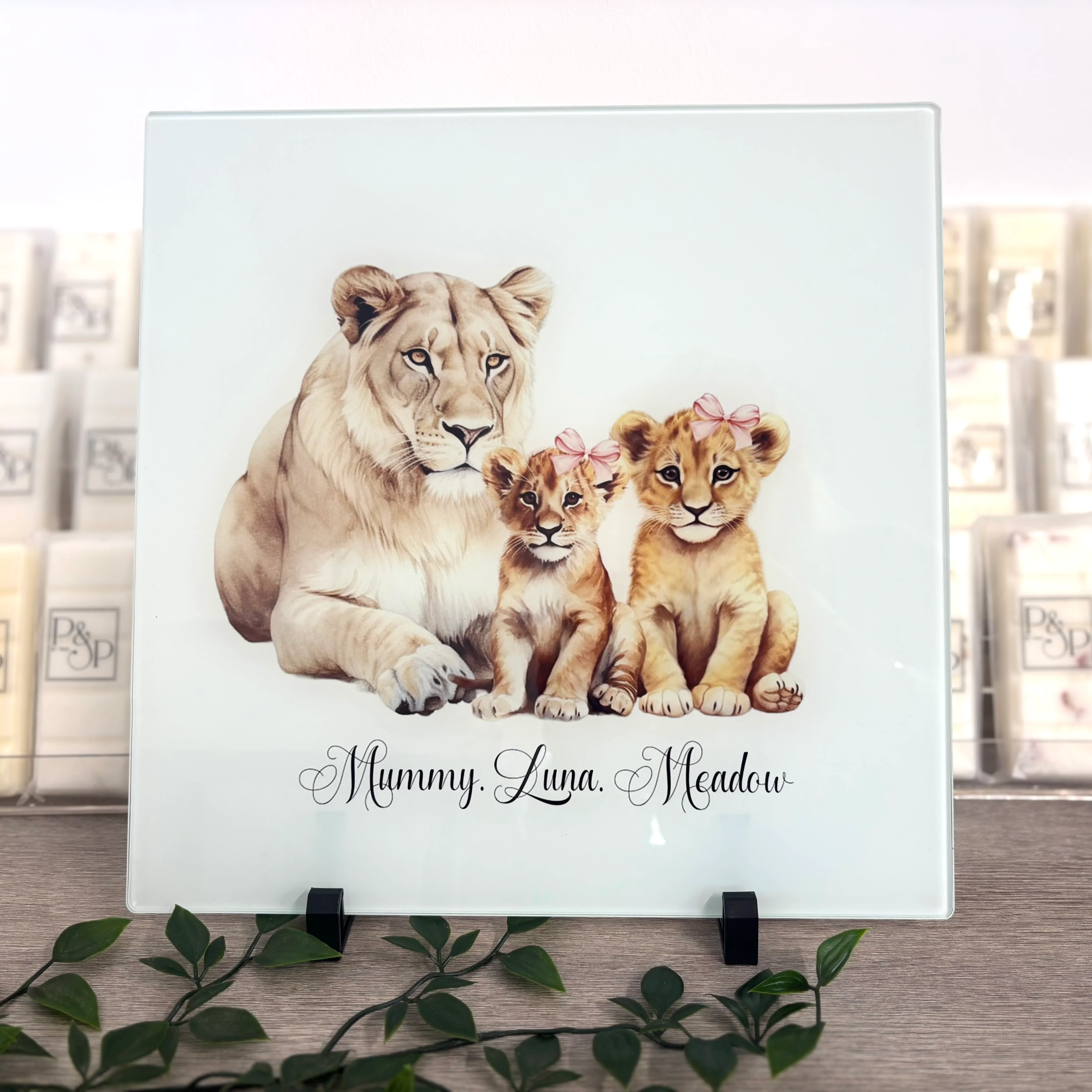 Lioness and her Cubs 30cm Chopping Board - Image 2