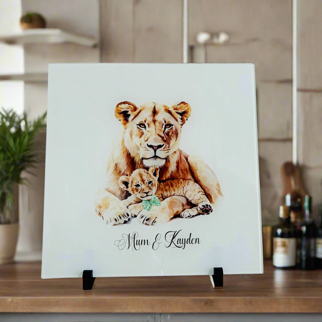 Lioness and her Cubs 30cm Chopping Board - Image 3