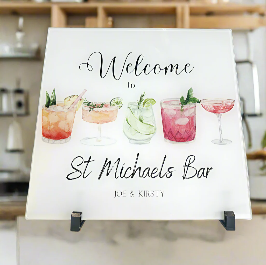 Welcome to our Bar Chopping Board 30cm